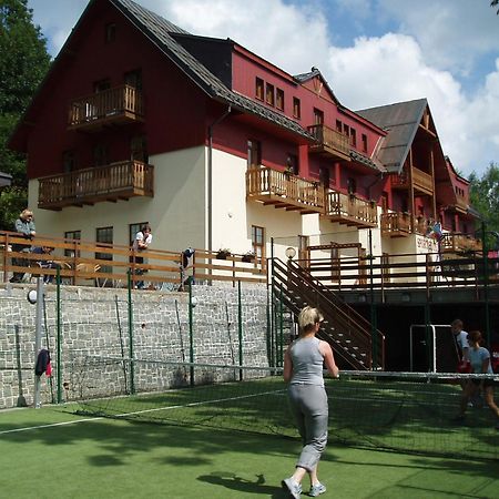 Svycarska Bouda Hotel Špindlerŭv Mlýn Kültér fotó