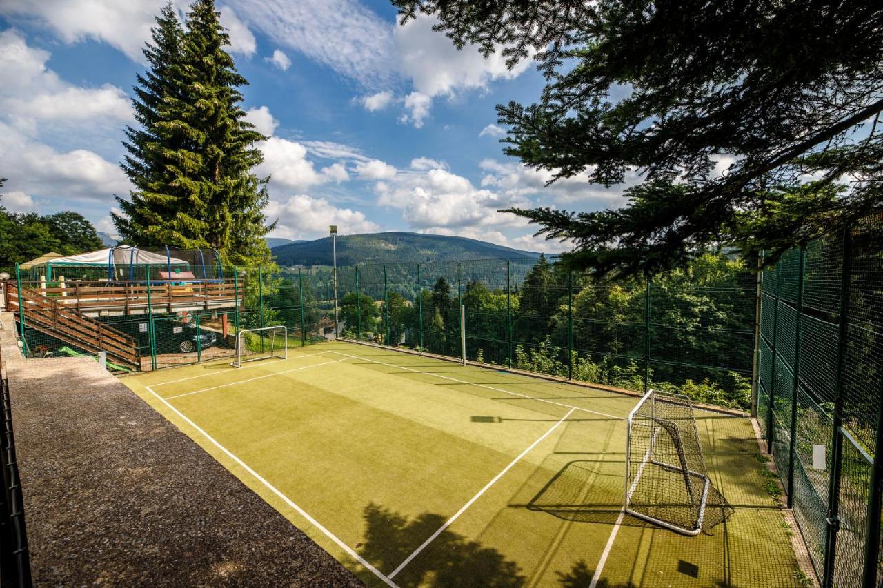 Svycarska Bouda Hotel Špindlerŭv Mlýn Kültér fotó